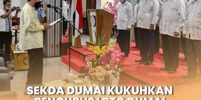 Sekretaris Daerah Kota Dumai, H. Indra Gunawan,  S.IP, M.Si mengukuhkan Pengurus Lembaga Pengembangan Tilawah Qur’an ( LPTQ) Kota Dumai Tahun 2021-2024