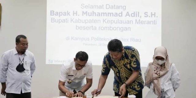 MoU dengan Politeknik Caltex Riau, Bupati Siapkan Kuota untuk Anak Meranti