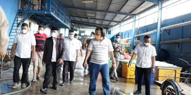 Plt Wali Kota Tanjungbalai Monitoring PT Mitra Bahari dan PT Halindo Teluk Nibung Terkait Pencairan THR Karyawan
