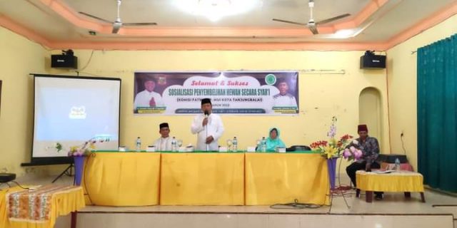 Plt Wali Kota Tanjungbalai Buka Sosialisasi Penyembelihan Hewan Secara Syar’i