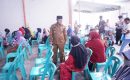 Walikota Tanjungbalai Turun Langsung Memantau Proses Pembagian Bantuan Langsung Tunai (BLT) ke Masyarakat