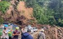 Jalan Lintas Karo-Dairi Longsor, Truk Tangki CPO Ikut Terseret Masuk ke Jurang Sedalam 200 Meter