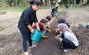 Mahasiswa Kukerta UNRI adakan kegiatan Tabur Benih Ikan di Bukit Kapur
