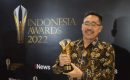 Luar Biasa! Bupati Labusel H.Edimin Terima Penghargaan Indonesia Award 2022