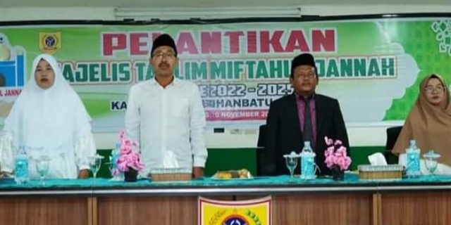 Bupati Labusel Hadiri Pelantikan Pengurus Majelis Taklim Miftahul Jannah Periode 2022 – 2025