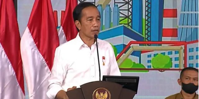 Jokowi Putuskan Pertamax Jadi BBM Subsidi Hari Ini?